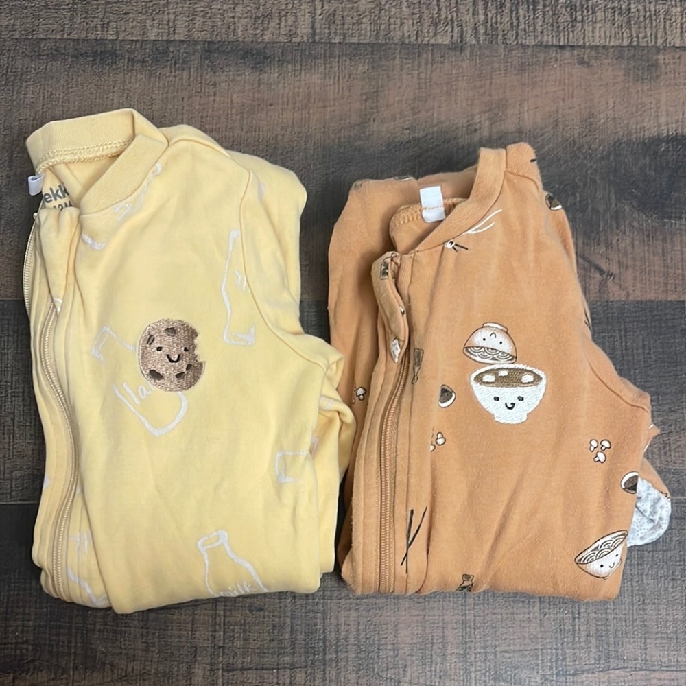Pekkle size 12 months - cookies and milk & noodle soup footed sleepers